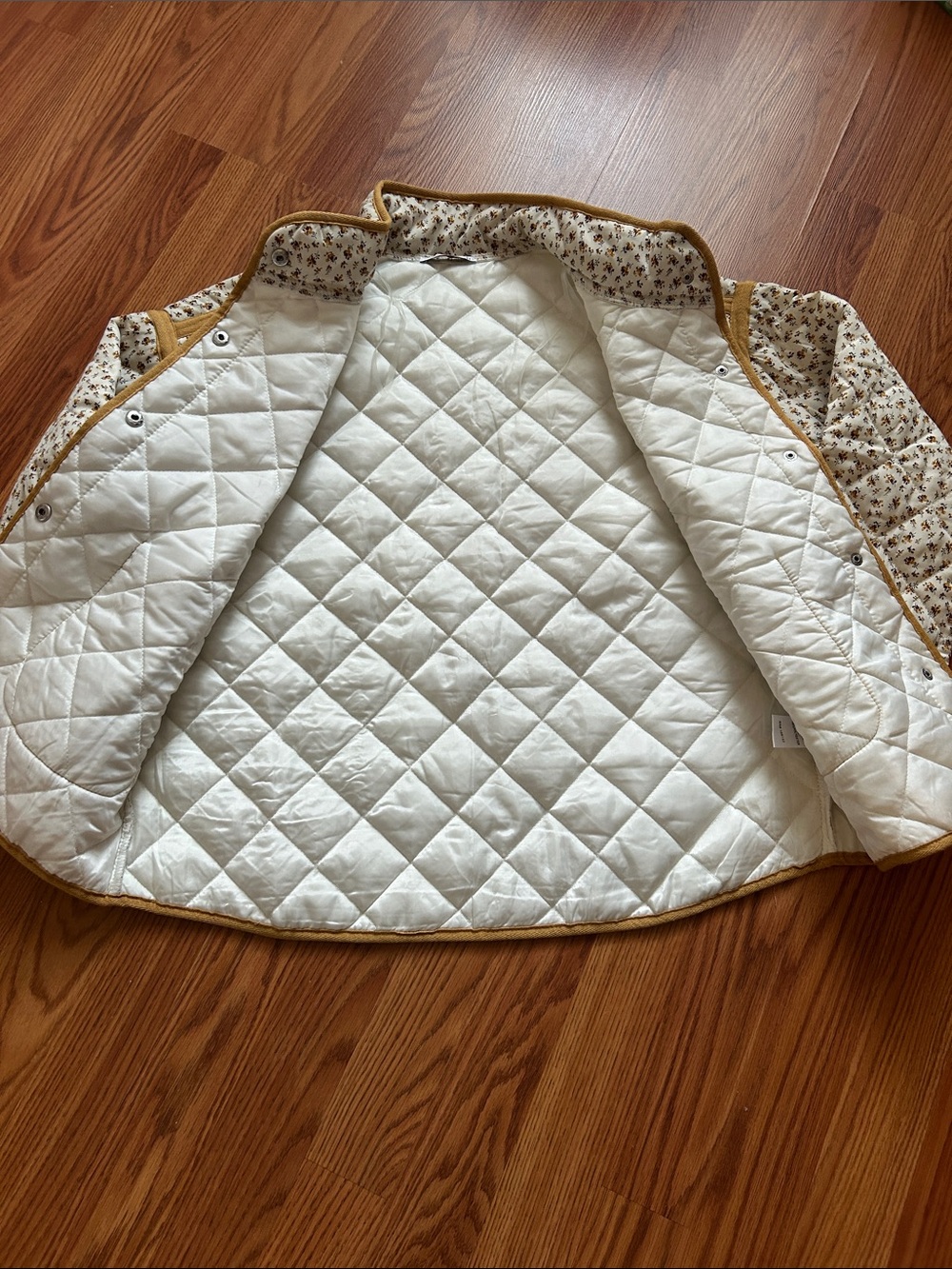 Staccato Quilted Floral Jacket in Cream and Mustard Trim - Picture 3 of 3